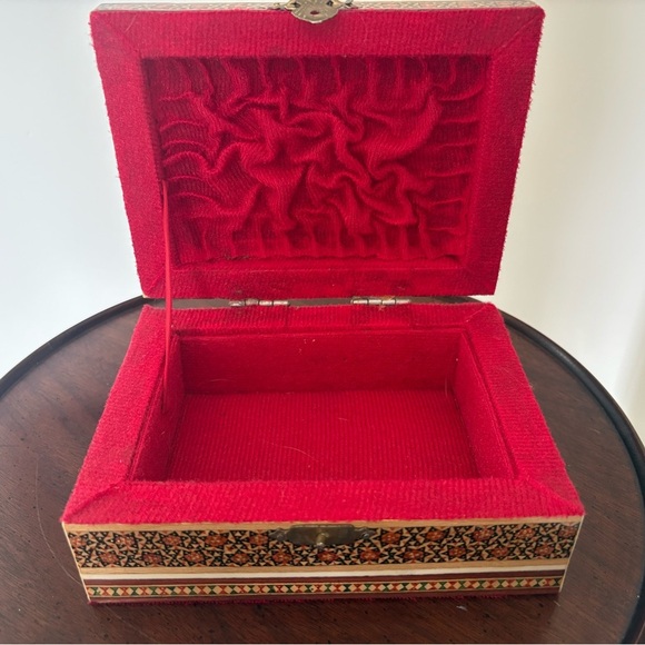 Mid Century Persian Khatamkari Bone Wood Inlay Box - Picture 6 of 7